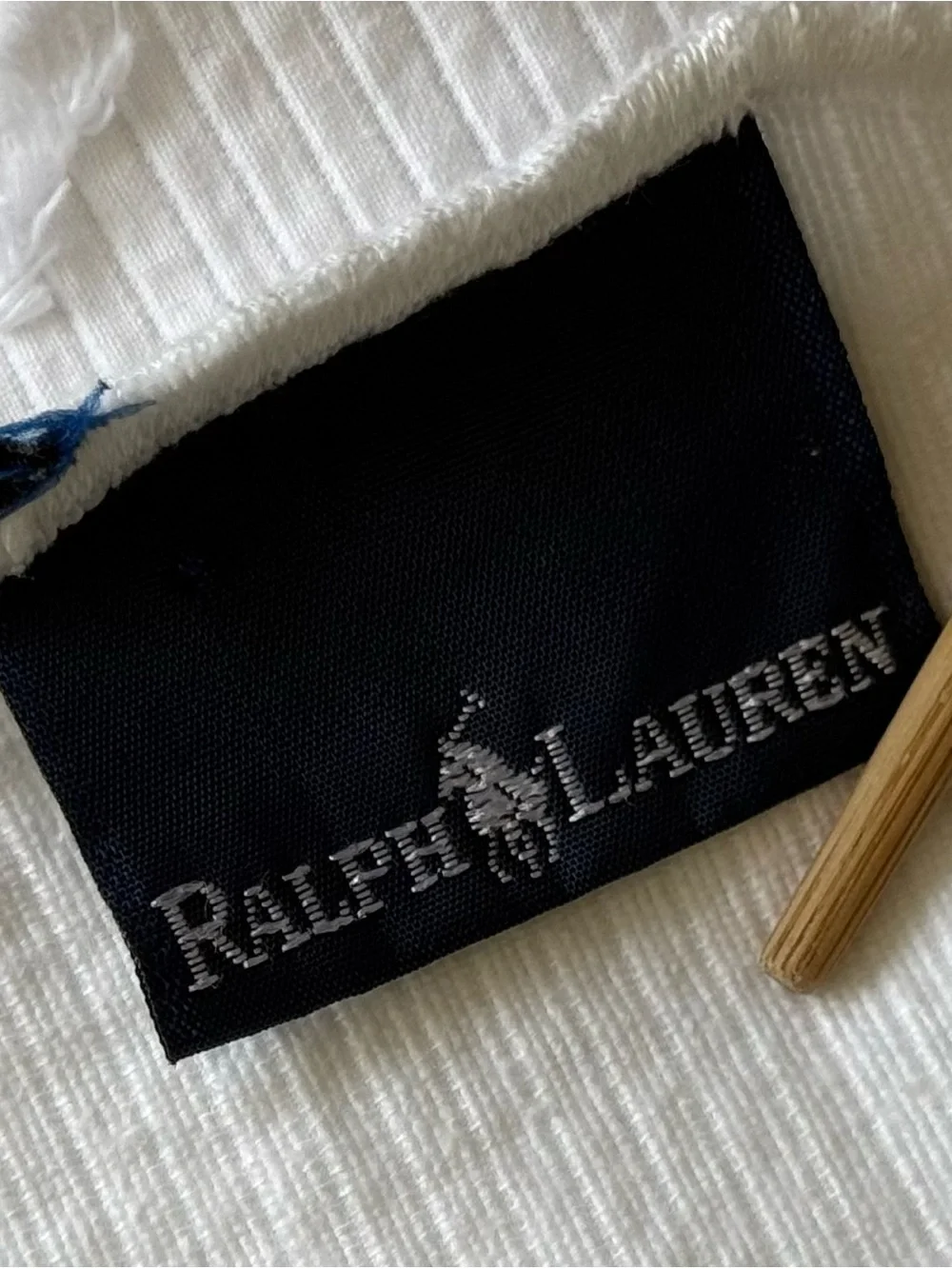 Vintage Ralph Lauren Embossed White Twin Size Sheet Bedspread Scalloped 90s